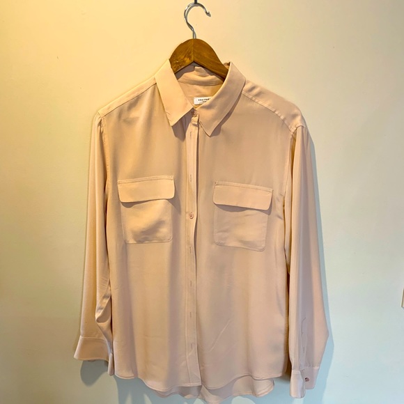 Equipment Tops - Equipment Silk Button Down Two Pocket Shirt